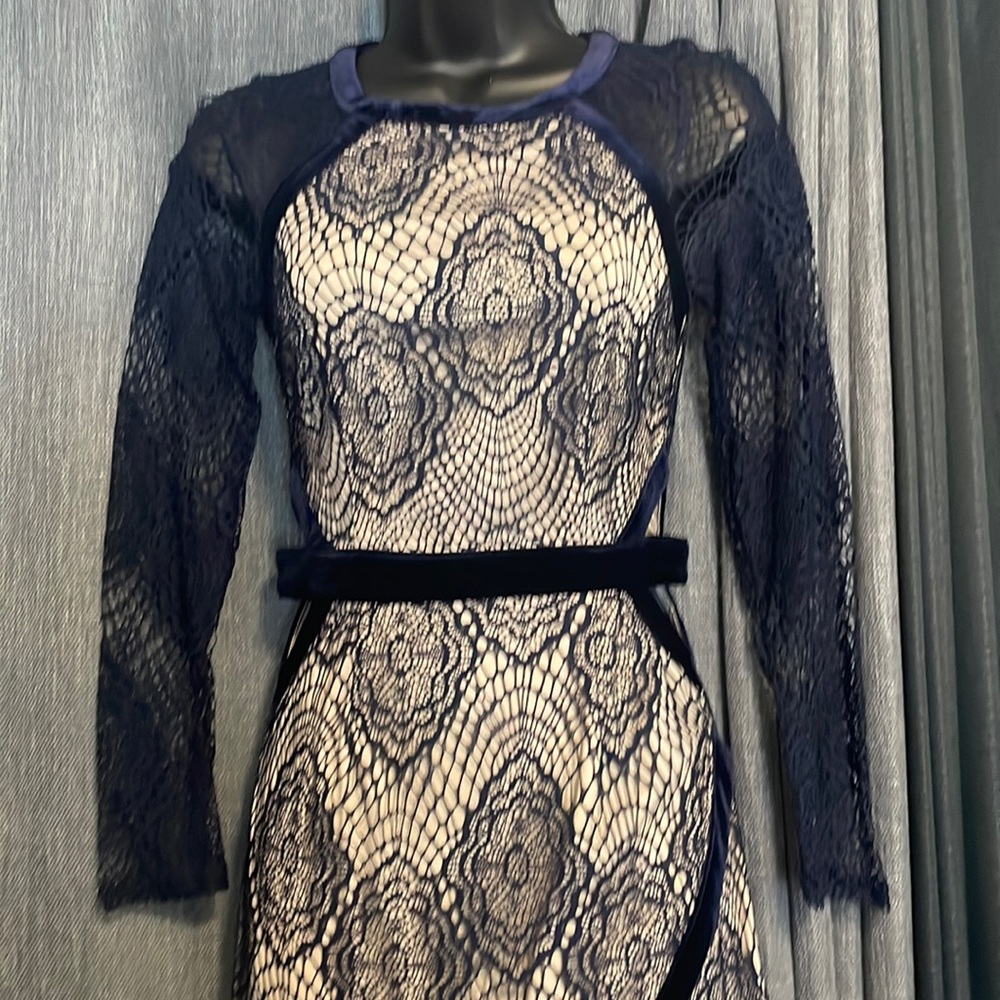 Miss guided navy blue lace dress